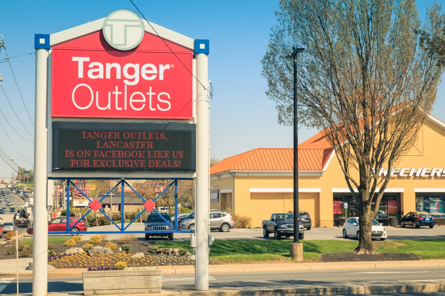 Tanger Outlets