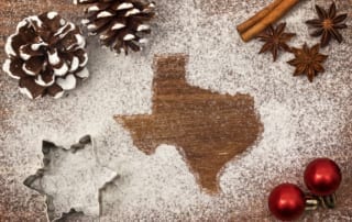 Texas Christmas mofif. Pinecones, sugar, ornaments, cinnamon.